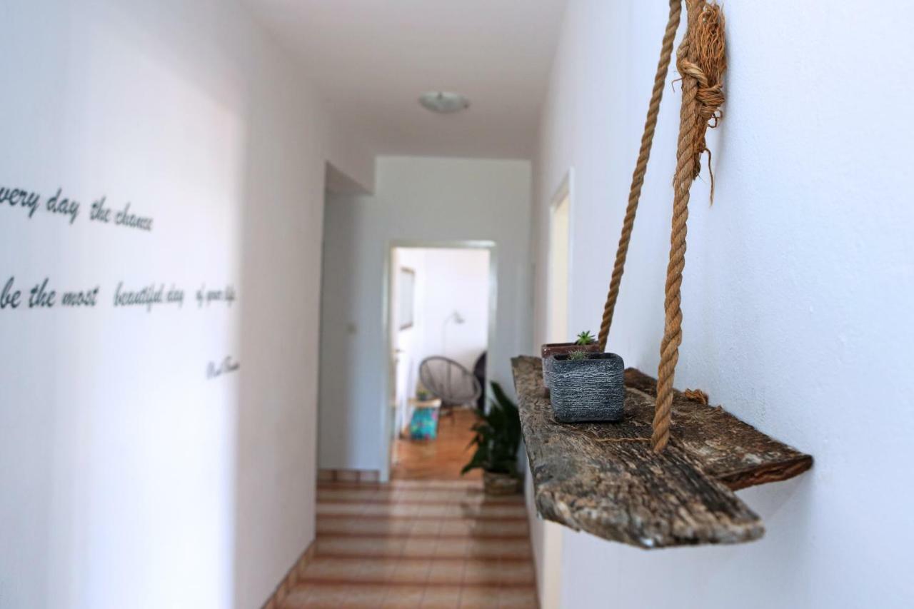 Apartman Charlie Vrsi Luaran gambar