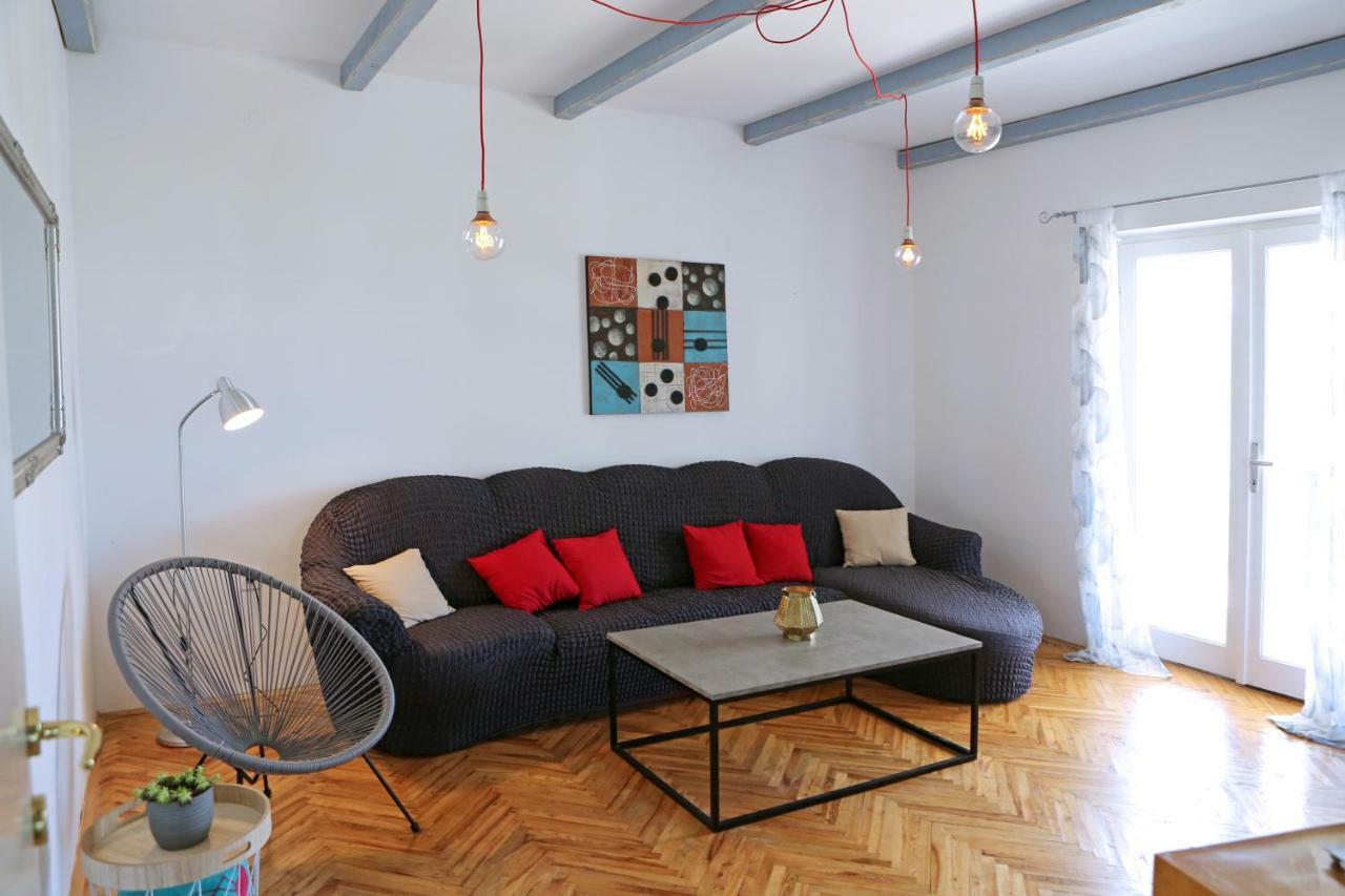 Apartman Charlie Vrsi Luaran gambar
